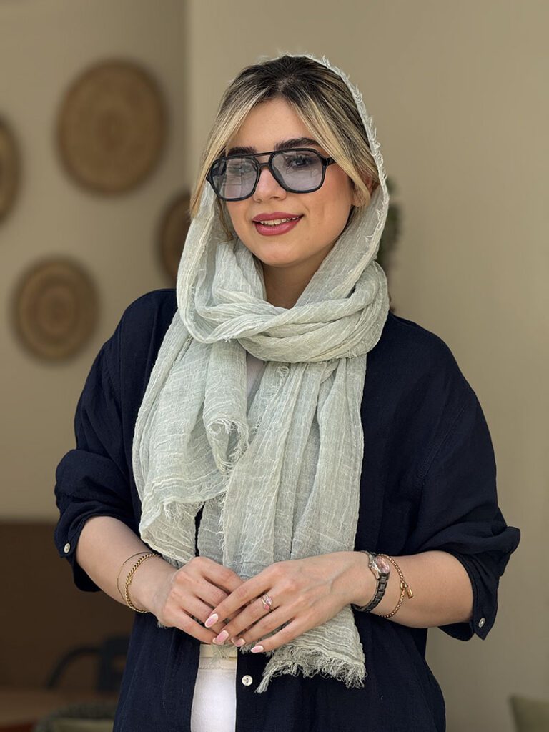 شال نخی لیرا مناسب تابستان با ایستایی عالی
