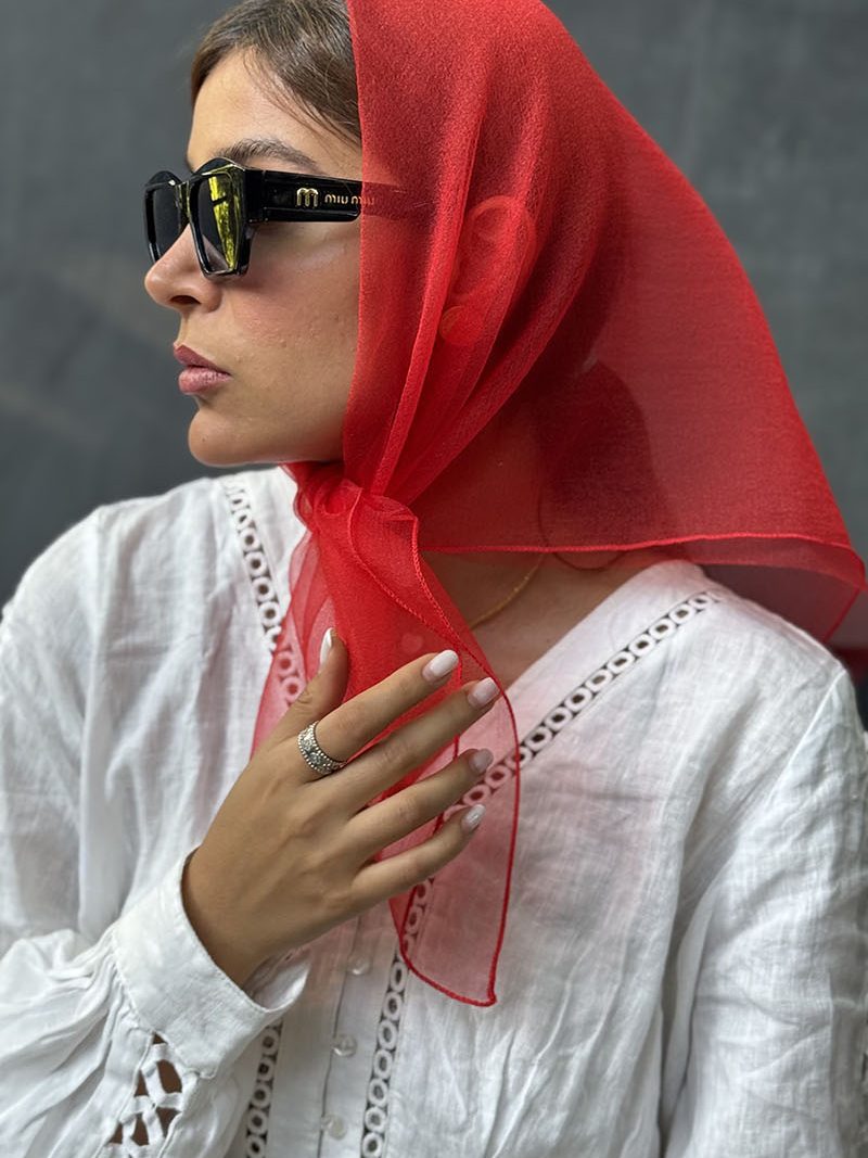 مدیوم اسکارف حریر کد ۱۷۶