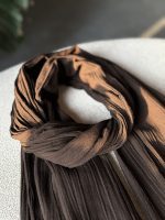 شال پلیسه قهوه ای کد ۸۲۴ - Image 3