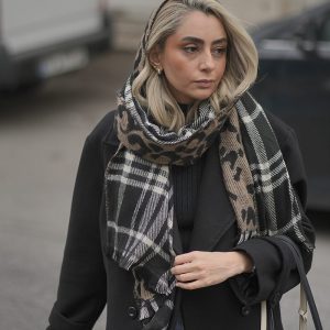 شال پلنگی، شال پاییزه