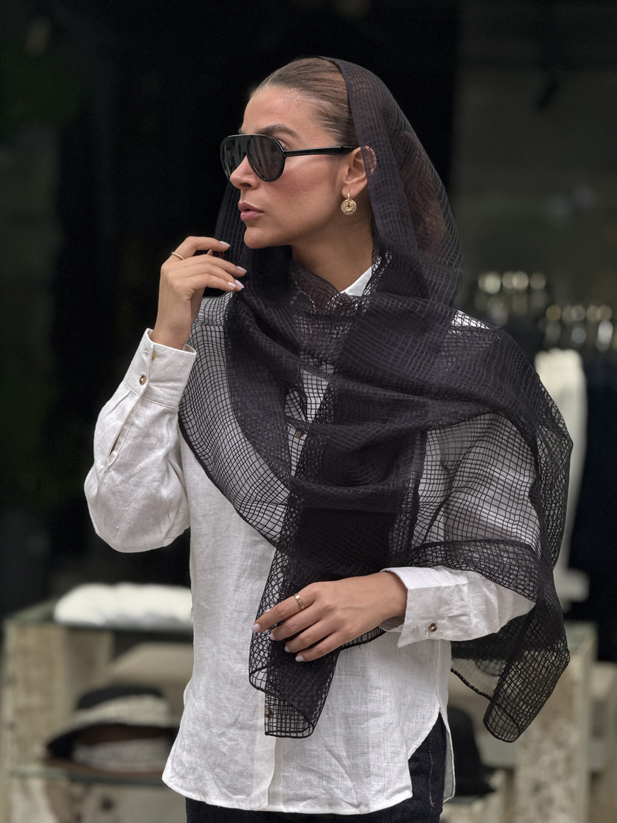 شال Noir